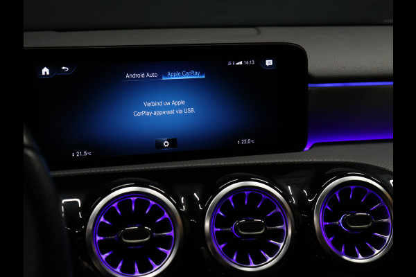 Mercedes-Benz A-Klasse 250 e Business Solution AMG Limited [SCHUIFKANTELDAK, APPLE CARPLAY, ANDROID, STOELVERWARMING,CRUISE CONTROL, PDC V+A, ACHTERUITRIJ CAMERA, KEYLESS ENTRY, CLIMATE CONTROL, NAVIGATIE, NIEUWSTAAT]
