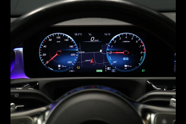Mercedes-Benz A-Klasse 250 e Business Solution AMG Limited [SCHUIFKANTELDAK, APPLE CARPLAY, ANDROID, STOELVERWARMING,CRUISE CONTROL, PDC V+A, ACHTERUITRIJ CAMERA, KEYLESS ENTRY, CLIMATE CONTROL, NAVIGATIE, NIEUWSTAAT]
