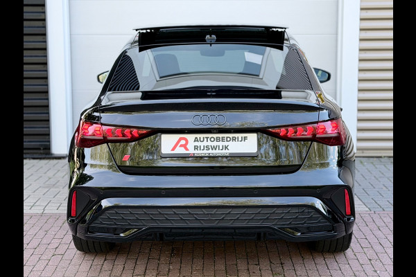 Audi A3 Limousine 35 TFSI S-Line Pano/Matrix/Sonos/HuD