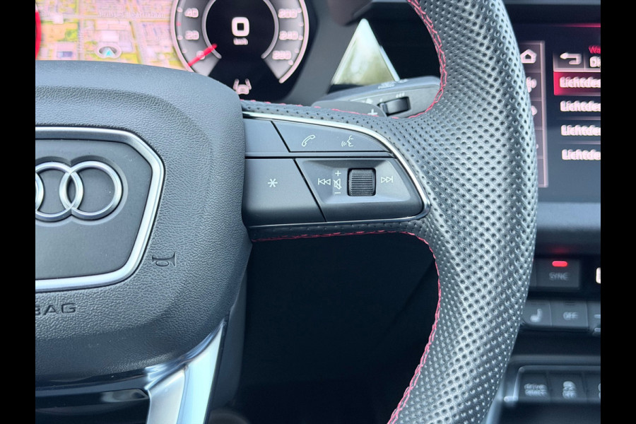 Audi A3 Limousine 35 TFSI S-Line Pano/Matrix/Sonos/HuD