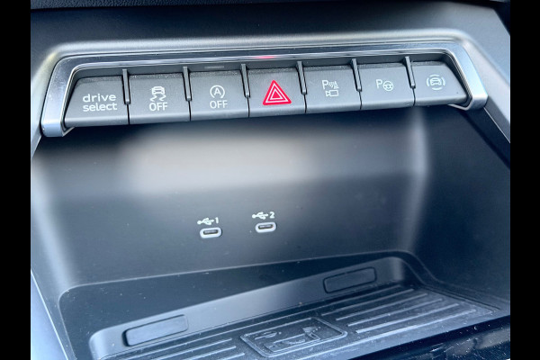 Audi A3 Limousine 35 TFSI S-Line Pano/Matrix/Sonos/HuD