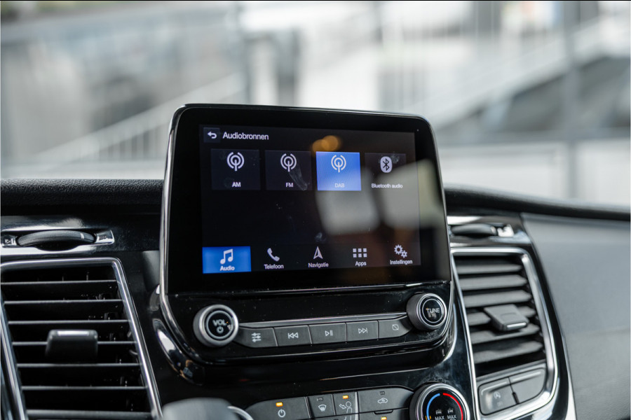 Ford Transit Custom 2.0 TDCI 185 PK Sport | Marge | BPM & BTW Vrij | ACC | Bi-Xenon | Camera | Navigatie | CarPlay | DAB | Trekhaak | Cruise control | Nieuwe APK