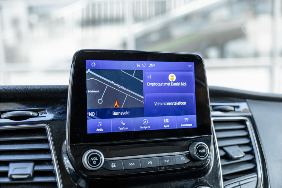 Ford Transit Custom 320 2.0 TDCI L2H1 Platinum Edition DC | Bi-Xenon | Navigatie | CarPlay | Camera | Lederen bekleding | Stoelverwarming | L+R Schuifdeur | DAB | Dubbel cabine | Nieuwe APK | Euro 6