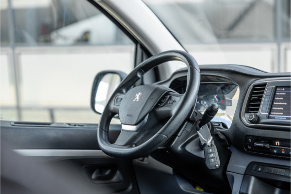 Peugeot Expert 2.0 BlueHDI 180 Long Premium DC | Dubbel cabine | L+R Schuifdeur | CarPlay | Camera | Navigatie | Blind Spot | Trekhaak | Cruise control | Nieuwe APK | Euro 6