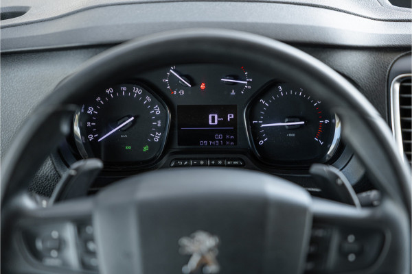 Peugeot Expert 2.0 BlueHDI 180 Long Premium DC | Dubbel cabine | L+R Schuifdeur | CarPlay | Camera | Navigatie | Blind Spot | Trekhaak | Cruise control | Nieuwe APK | Euro 6