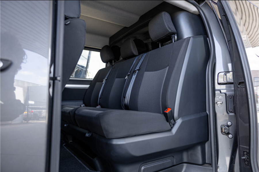 Peugeot Expert 2.0 BlueHDI 180 Long Premium DC | Dubbel cabine | L+R Schuifdeur | CarPlay | Camera | Navigatie | Blind Spot | Trekhaak | Cruise control | Nieuwe APK | Euro 6