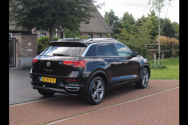 Volkswagen T-Roc 1.5 TSI R-Line | Camera | Trekhaak | Beats | Apple Carplay | ACC |