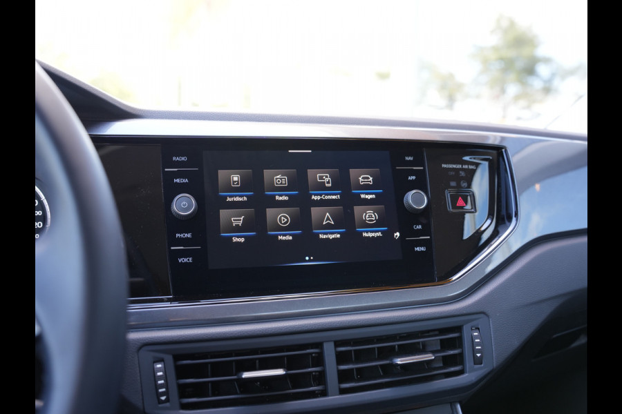 Volkswagen Polo 1.0 TSI Highline | Cruise Control Adaptief | Draadloze Telefoonlader | Apple Carplay/ Android Auto |