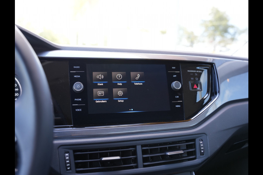 Volkswagen Polo 1.0 TSI Highline | Cruise Control Adaptief | Draadloze Telefoonlader | Apple Carplay/ Android Auto |