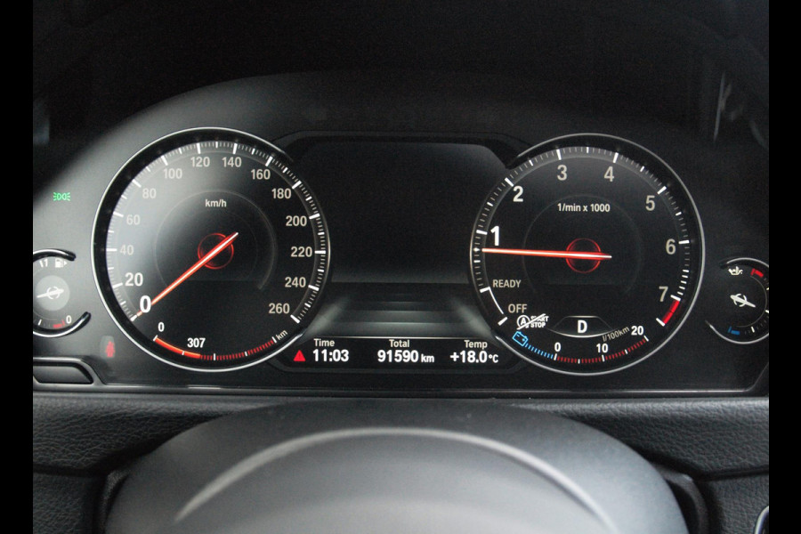 BMW 4 Serie Gran Coupé 420i High Executive | M-Pakket | Panoramadak | Trekhaak | NL-Auto |