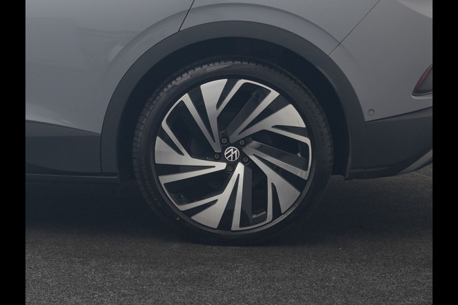 Volkswagen ID.4 Pro 77 kWh 204pk Dealer O.H. | Adaptive Cruise | 360 Camera | Alcantara Sportstoelen & Stuur Verwarmd | Keyless | Blis | Sfeerverlichting | Apple Carplay | Navigatie | DAB | 21"L.M |