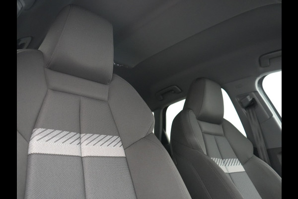 Audi A3 Sportback 45 TFSI e S Line PHEV 245pk Dealer O.H. | Adaptive Cruise | Camera | Sportstoelen Verwarmd | Apple Carplay | Blis | Navigatie | DAB | Virtual | 18" L.M