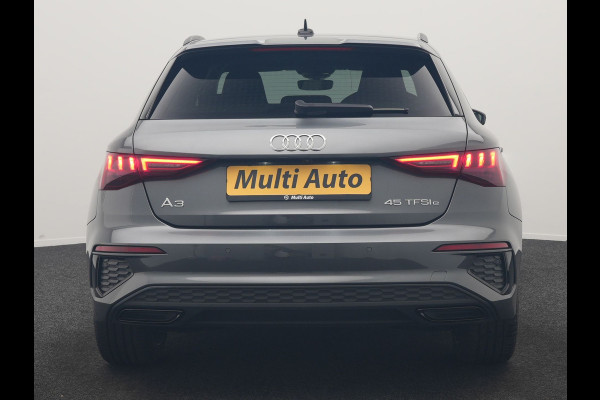 Audi A3 Sportback 45 TFSI e S Line PHEV 245pk Dealer O.H. | Adaptive Cruise | Camera | Sportstoelen Verwarmd | Apple Carplay | Blis | Navigatie | DAB | Virtual | 18" L.M