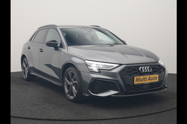 Audi A3 Sportback 45 TFSI e S Line PHEV 245pk Dealer O.H. | Adaptive Cruise | Camera | Sportstoelen Verwarmd | Apple Carplay | Blis | Navigatie | DAB | Virtual | 18" L.M
