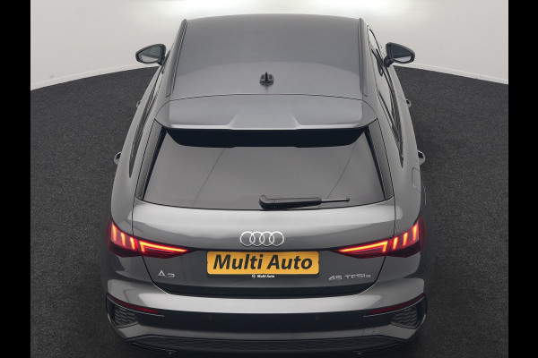 Audi A3 Sportback 45 TFSI e S Line PHEV 245pk Dealer O.H. | Adaptive Cruise | Camera | Sportstoelen Verwarmd | Apple Carplay | Blis | Navigatie | DAB | Virtual | 18" L.M