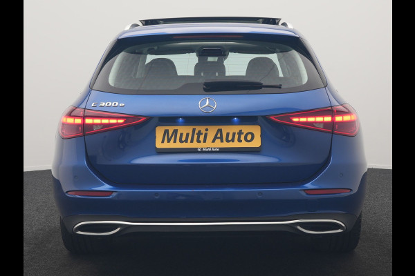 Mercedes-Benz C-Klasse Estate 300 e Avantgarde 313pk Dealer O.H | Trekhaak Af Fabriek | Panodak | Adaptive Cruise | 360 Camera | Digital LED | Head Up | Lederen Sportstoelen Verwarmd | Keyless | Apple Carplay | Virtual | Sfeerverlichting | Navigatie | DAB