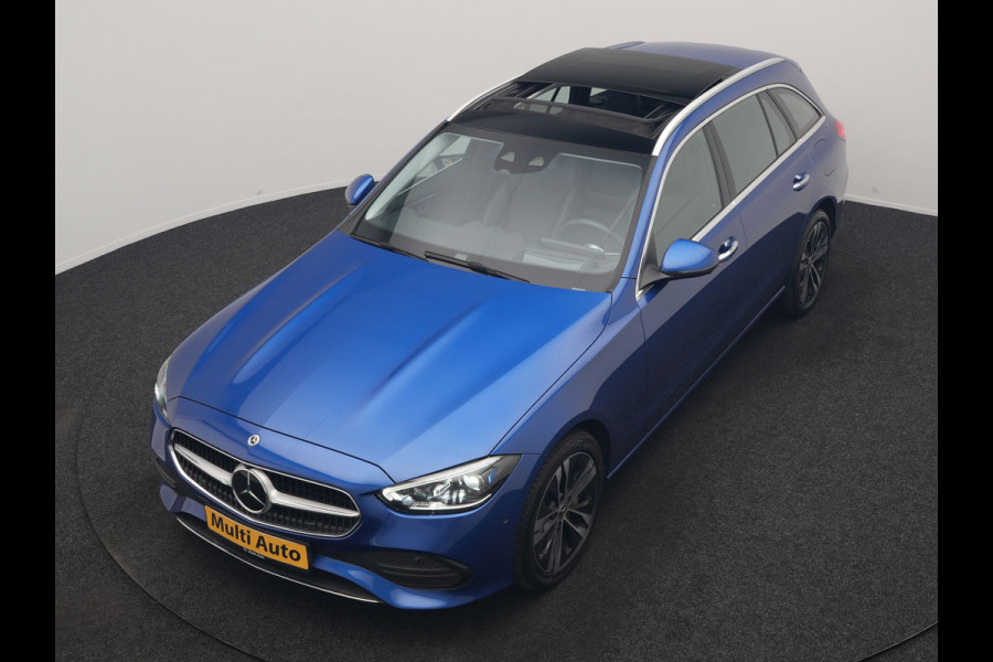 Mercedes-Benz C-Klasse Estate 300 e Avantgarde 313pk Dealer O.H | Trekhaak Af Fabriek | Panodak | Adaptive Cruise | 360 Camera | Digital LED | Head Up | Lederen Sportstoelen Verwarmd | Keyless | Apple Carplay | Virtual | Sfeerverlichting | Navigatie | DAB