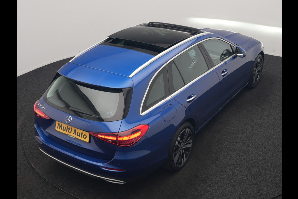 Mercedes-Benz C-Klasse Estate 300 e Avantgarde 313pk Dealer O.H | Trekhaak Af Fabriek | Panodak | Adaptive Cruise | 360 Camera | Digital LED | Head Up | Lederen Sportstoelen Verwarmd | Keyless | Apple Carplay | Virtual | Sfeerverlichting | Navigatie | DAB