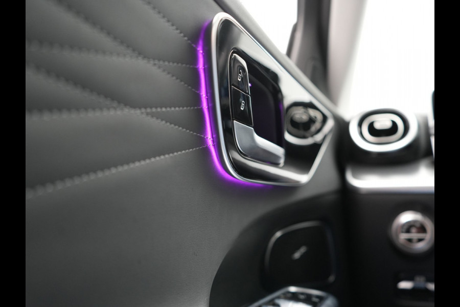 Mercedes-Benz C-Klasse Estate 300 e Avantgarde 313pk Dealer O.H | Trekhaak Af Fabriek | Panodak | Adaptive Cruise | 360 Camera | Digital LED | Head Up | Lederen Sportstoelen Verwarmd | Keyless | Apple Carplay | Virtual | Sfeerverlichting | Navigatie | DAB