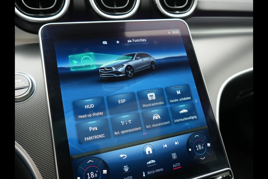 Mercedes-Benz C-Klasse Estate 300 e Avantgarde 313pk Dealer O.H | Trekhaak Af Fabriek | Panodak | Adaptive Cruise | 360 Camera | Digital LED | Head Up | Lederen Sportstoelen Verwarmd | Keyless | Apple Carplay | Virtual | Sfeerverlichting | Navigatie | DAB