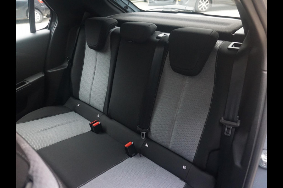 Opel Corsa Electric Long Range Business Edition 51 kWh Warmtepomp
