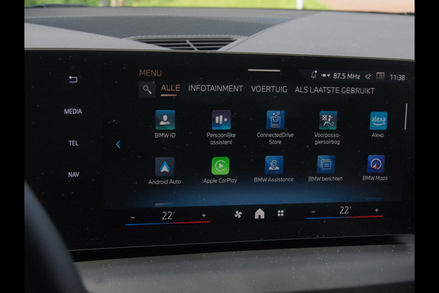 BMW 1-serie 120 M Sport Design Edition | M-Pakket | Camera | Apple Carplay | Sfeerverlichting | NL-Auto |