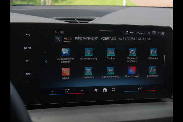 BMW 1-serie 120 M Sport Design Edition | M-Pakket | Camera | Apple Carplay | Sfeerverlichting | NL-Auto |