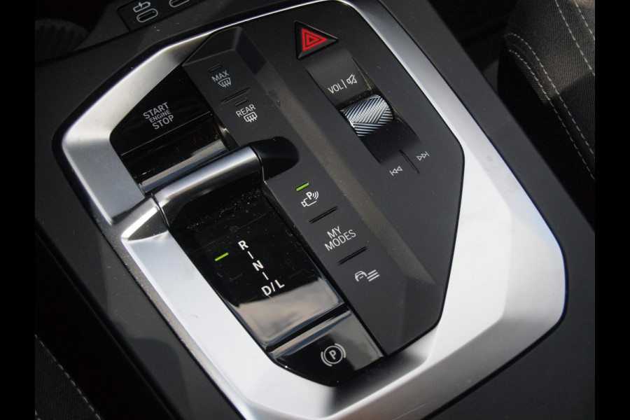 BMW 1-serie 120 M Sport Design Edition | M-Pakket | Camera | Apple Carplay | Sfeerverlichting | NL-Auto |