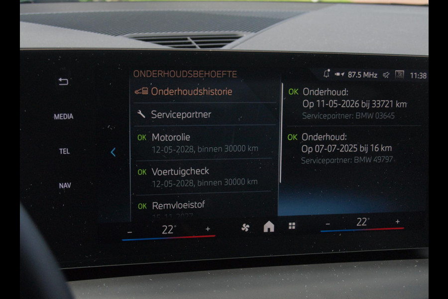 BMW 1-serie 120 M Sport Design Edition | M-Pakket | Camera | Apple Carplay | Sfeerverlichting | NL-Auto |