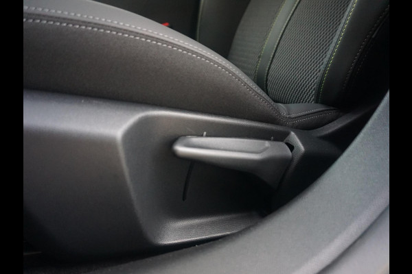 Peugeot 208 1.2 Hybrid 145 e-DCS6 GT 360 Camera