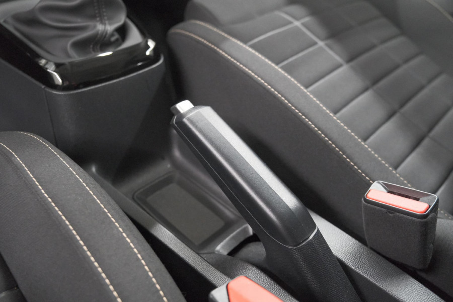 Citroën C3 Aircross 1.2 Turbo 100pk Plus | Camera | Parkeersensoren | Apple Carplay