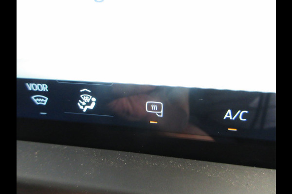 Ford E-Transit Cust. 340 L2, Limited, 71kWh, 218pk, Carplay, Camera, 3-Zits, Stoelverwarming.