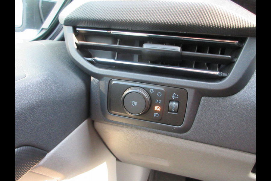 Ford E-Transit Cust. 340 L2, Limited, 71kWh, 218pk, Carplay, Camera, 3-Zits, Stoelverwarming.