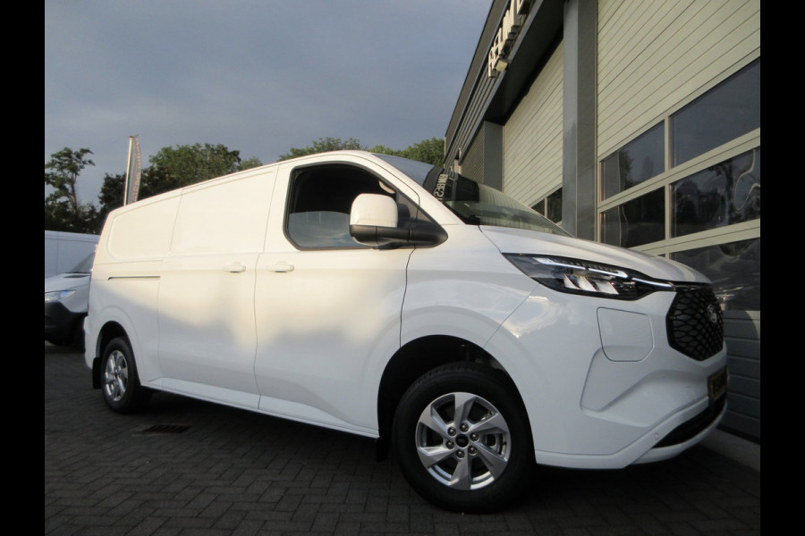 Ford E-Transit Cust. 340 L2, Limited, 71kWh, 218pk, Carplay, Camera, 3-Zits, Stoelverwarming.
