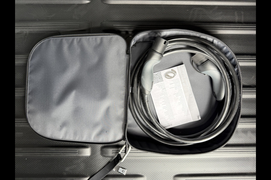 Mercedes-Benz eCitan Pro 51kWh 122PK Nieuw! L1 Elektrisch 300km WLTP 75KW Snelladen Climate Control THERMOTRONIC Cruise Control Carplay Camera Parkeersensoren Achter