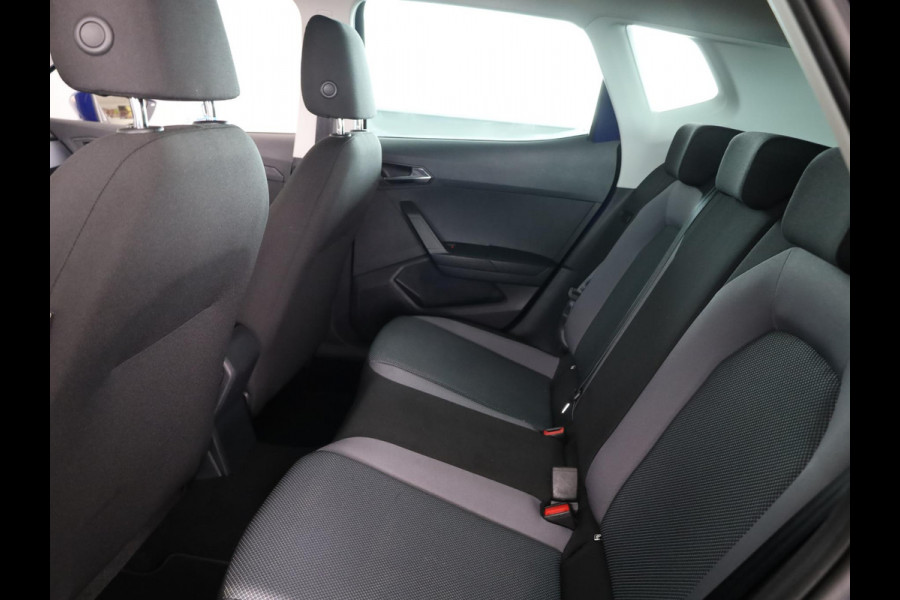 Seat Arona 1.0 TSI Style Business Intense 95pk | Trekhaak | Navigatiesysteem full map | Airco automatisch | Apple Carplay/Android Auto | Cruise control adaptief |  lichtmetalen velgen 16"
