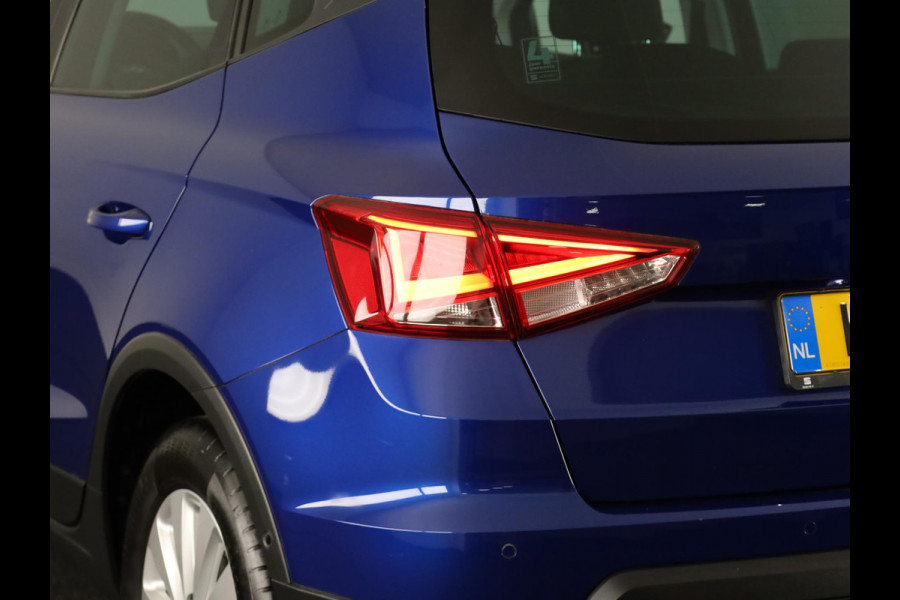 Seat Arona 1.0 TSI Style Business Intense 95pk | Trekhaak | Navigatiesysteem full map | Airco automatisch | Apple Carplay/Android Auto | Cruise control adaptief |  lichtmetalen velgen 16"