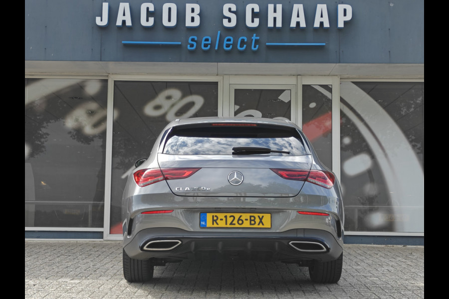 Mercedes-Benz CLA-Klasse 250 E Premium Plus / 360 Camera / Pano / Adap. Cruise. / Keyless /