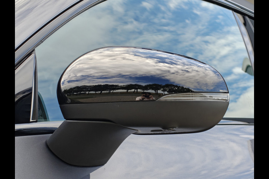 Mercedes-Benz CLA-Klasse 250 E Premium Plus / 360 Camera / Pano / Adap. Cruise. / Keyless /