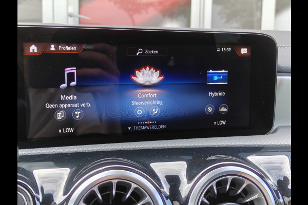 Mercedes-Benz CLA-Klasse 250 E Premium Plus / 360 Camera / Pano / Adap. Cruise. / Keyless /