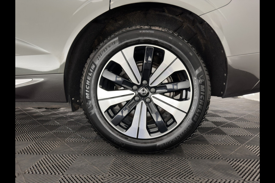Volvo XC60 2.0 T8 AWD Inscription (Plug-In) *PANO | LEATHER | FULL-LED | MEMORY-PACK | HARMAN/KARDON-AUDIO | CAMERA | HEATED-CONTOURSEATS | DIGI-COCKPIT | NAVI-FULLMAP | PRIVACYGLASS | ECC | PDC | CRUISE | CARPLAY | TOWBAR | 19''ALU*