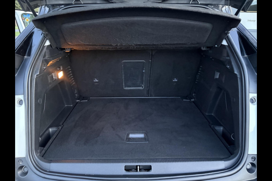 Peugeot 3008 1.2 PureTech Active ✓D-riem vv in 2023✓360° Camera✓Carplay✓Navi✓131pk✓Clima✓Cruise✓Trekhaak✓Dealer Onderhouden✓Bj 11-2019✓Lm velgen✓6 Bak✓Pdc✓N.A.P✓Apk tot 06-2027