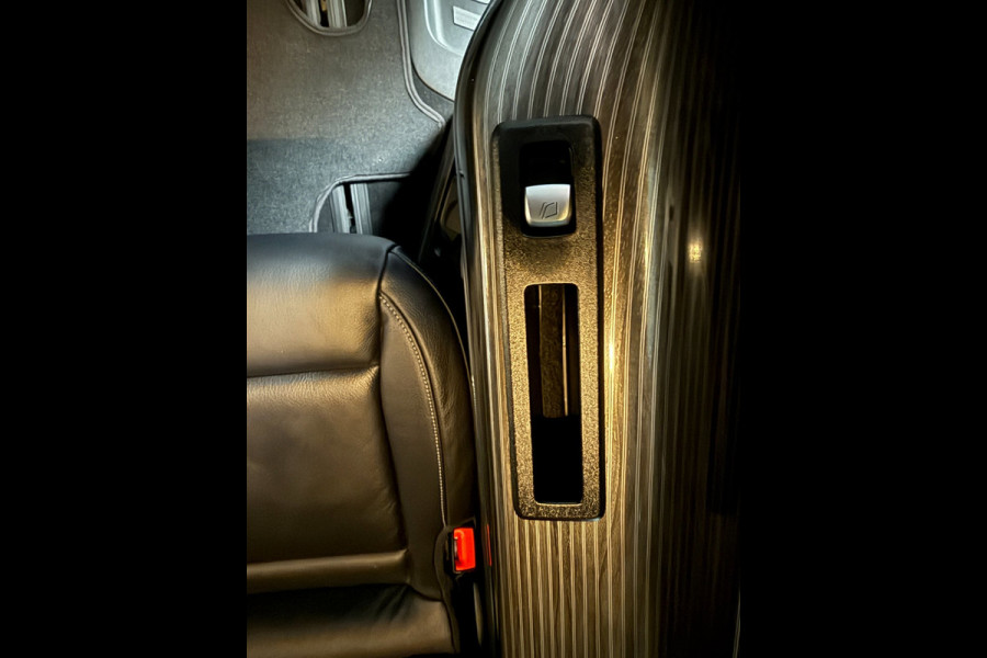 Mercedes-Benz V-Klasse 300d L3 - 8-pers. - 360 - Elec. deuren - Airco achter - excl. BTW/excl. BPM - Incl. Garantie