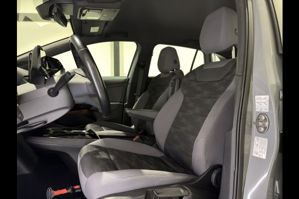 Volkswagen ID.4 City 52 kWh | ACC | Stoelen & Stuur Verwarmd | Apple Carplay / Android Auto