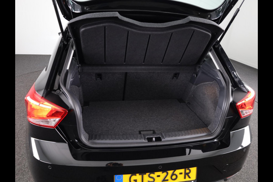 Seat Ibiza 1.0 EcoTSI Style 95 ok | Verlengde garantie | Navigatie via App | Parkeersensoren achter | Cruise control | Apple Carplay/Android Auto |