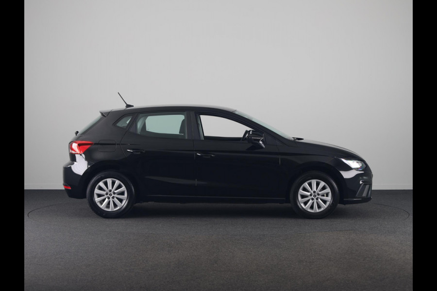 Seat Ibiza 1.0 EcoTSI Style 95 ok | Verlengde garantie | Navigatie via App | Parkeersensoren achter | Cruise control | Apple Carplay/Android Auto |