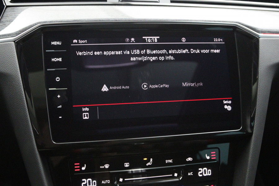 Volkswagen Passat Variant 218 PK 1.4 TSI PHEV GTE Business PHEV, Panoramadak, Trekhaak, Memory, Leder