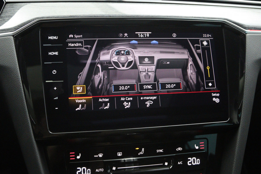Volkswagen Passat Variant 218 PK 1.4 TSI PHEV GTE Business PHEV, Panoramadak, Trekhaak, Memory, Leder