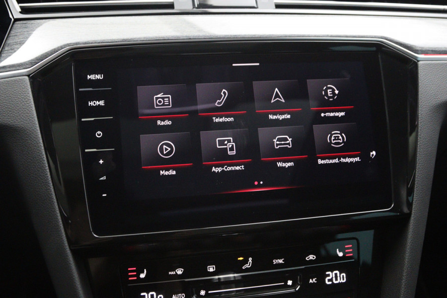 Volkswagen Passat Variant 218 PK 1.4 TSI PHEV GTE Business PHEV, Panoramadak, Trekhaak, Memory, Leder