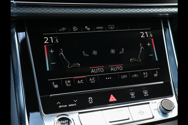 Audi Q8 60 TFSI e quattro Pro Line S Competition | Panoramadak | Stoelmassage + Ventilatie | 360 Camera | B&O | Adaptive Cruise | Luchtvering | Ambiance Interieur | Stoelverwarming V+A | Memory Seat | Trekhaak |